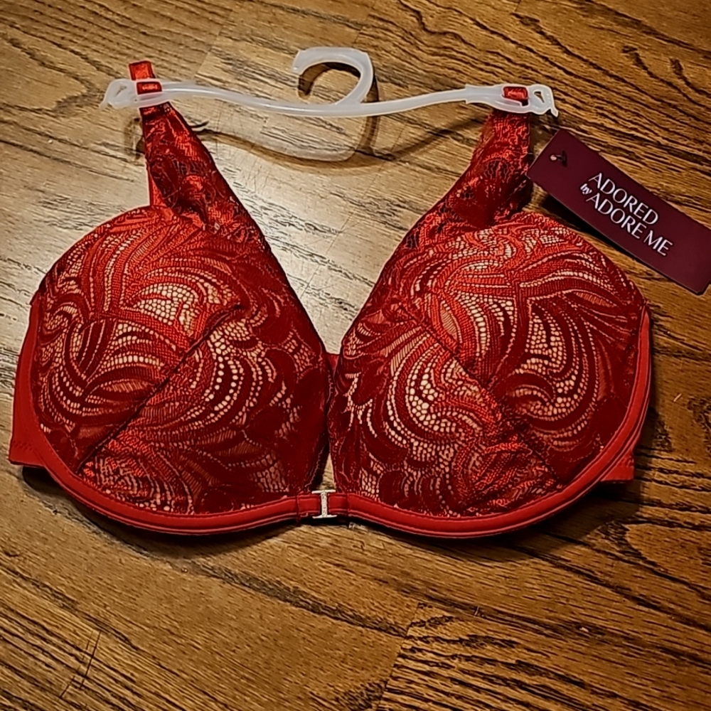 Bra NWT!Red lace push up bra by Adore me,size 32D.